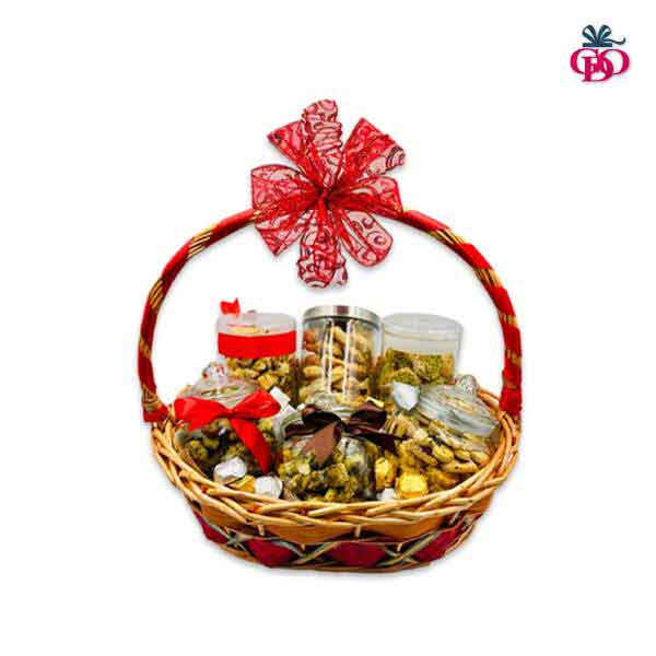 Sweets Hamper Chocolate Box Arrangement: Buy Chocolates in Dubai