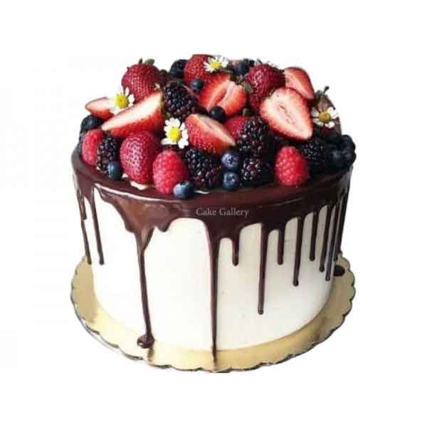 Fruit Arranged Vanilla Cake: fruit birthday cake