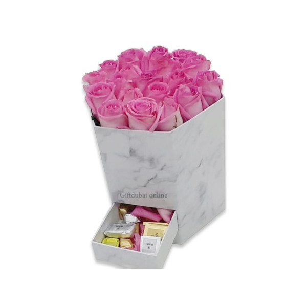 Flower Box Combo : Same Day Flower Delivery Dubai