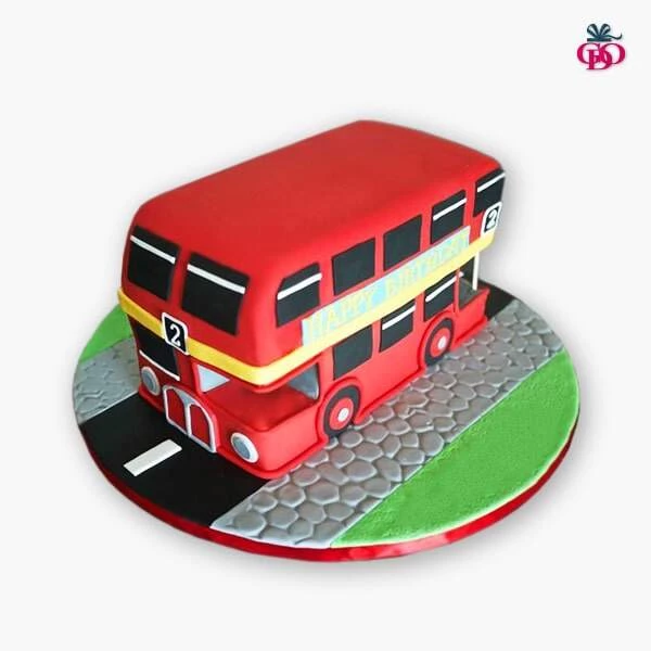 Bus Theme Cake: kids birthday cakes