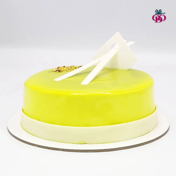 Pista Birthday Cake: birthday cake dubai