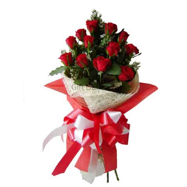 Red Rose Rich Bouquet: Flower Shops in Dubai