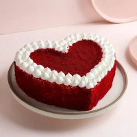 Romantic Red velvet cake
